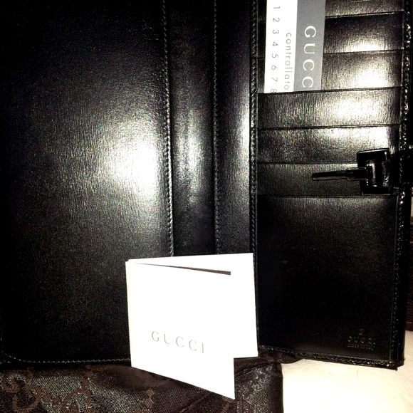 GUCCI Wallet - Picture 3 of 8